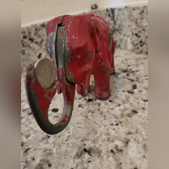 Vintage Elephant Coin Bank - Picture 2 of 8